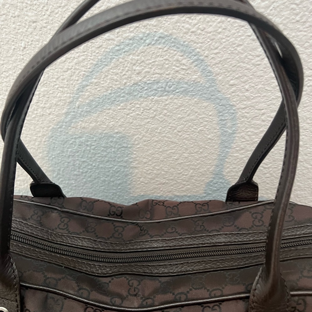 Vintage Gucci
Large Princy GG Nylon Shoulder Bag - Picture 6 of 15